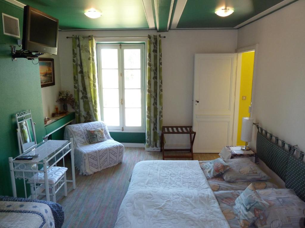 Chateau De Lacaze Lagarrigue  Экстерьер фото